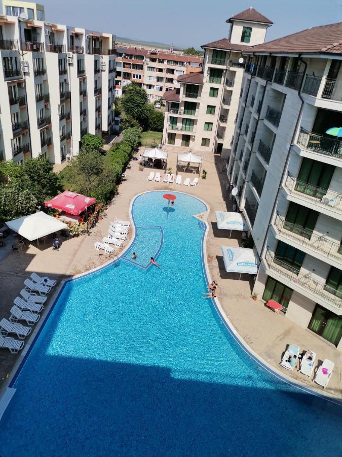 Pool Apartment Amadeus Lux Napospart Kültér fotó