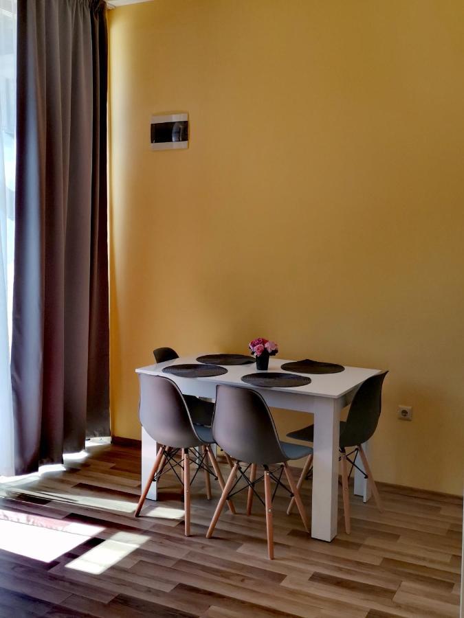 Pool Apartment Amadeus Lux Napospart Kültér fotó